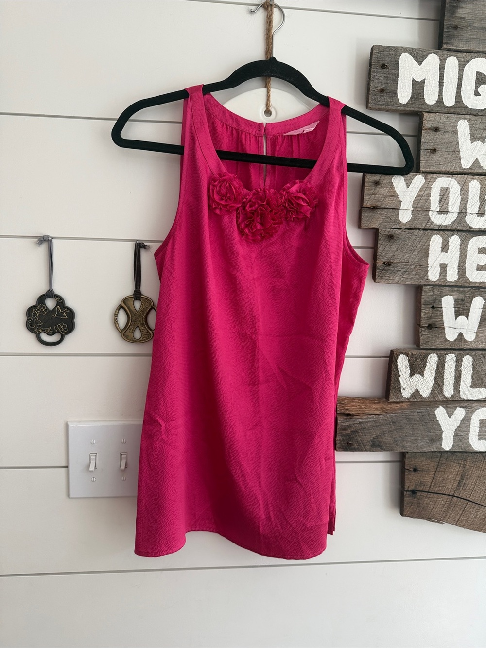Lilly Pulitzer size medium top